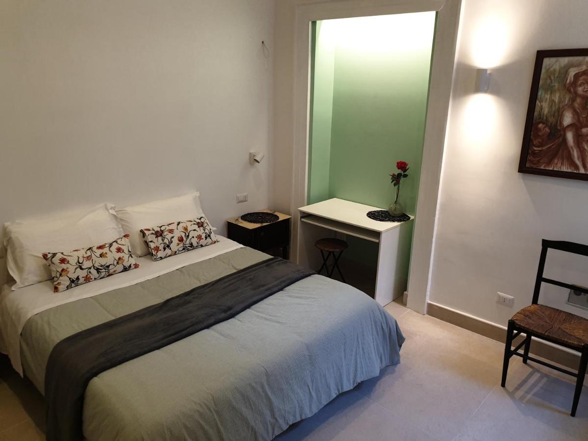 "Infrascata" Cento Metri Dal Mann Apartamento Nápoles Quarto foto