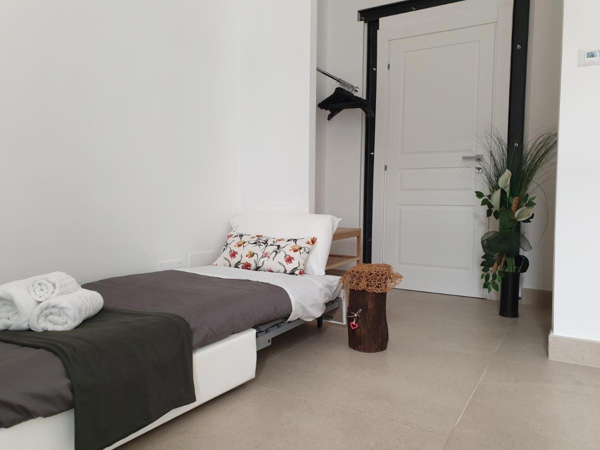 "Infrascata" Cento Metri Dal Mann Apartamento Nápoles Exterior foto